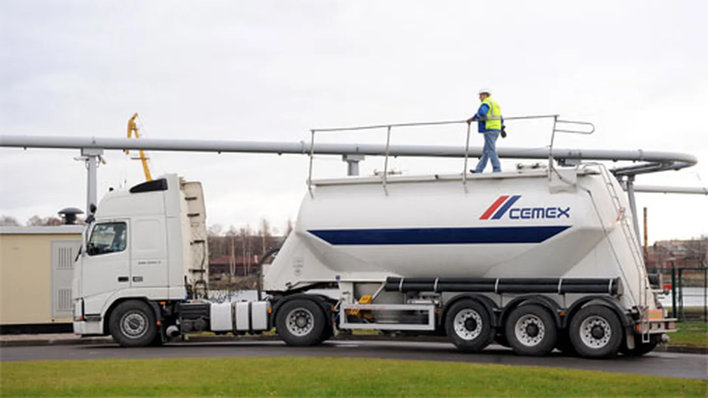 Терминал Cemex в порту Лиепаи