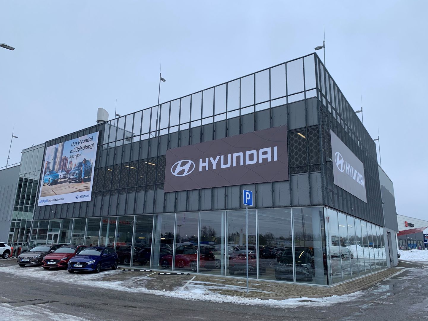 Hyundai esindus Laagris