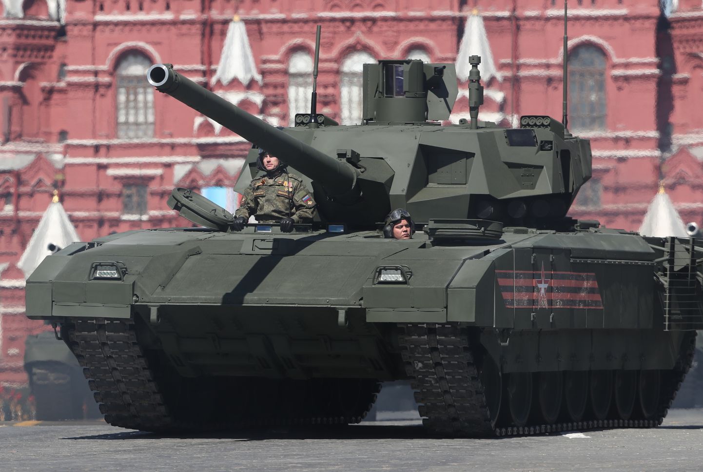 Armata tank 2017. aastal Moskvas Punasel väljakul.