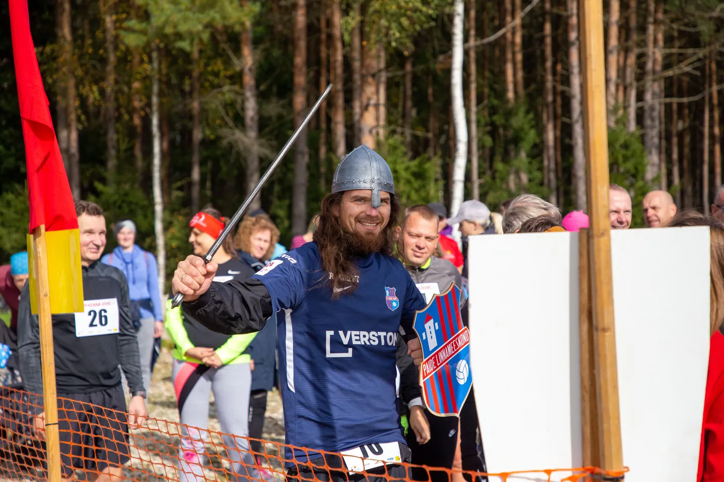 Arto Saar on Paide Linnameeskonna kogukonnajuhi tööd varemgi edukalt teinud ning esindanud klubi erinevatel Järvamaa üritustel.