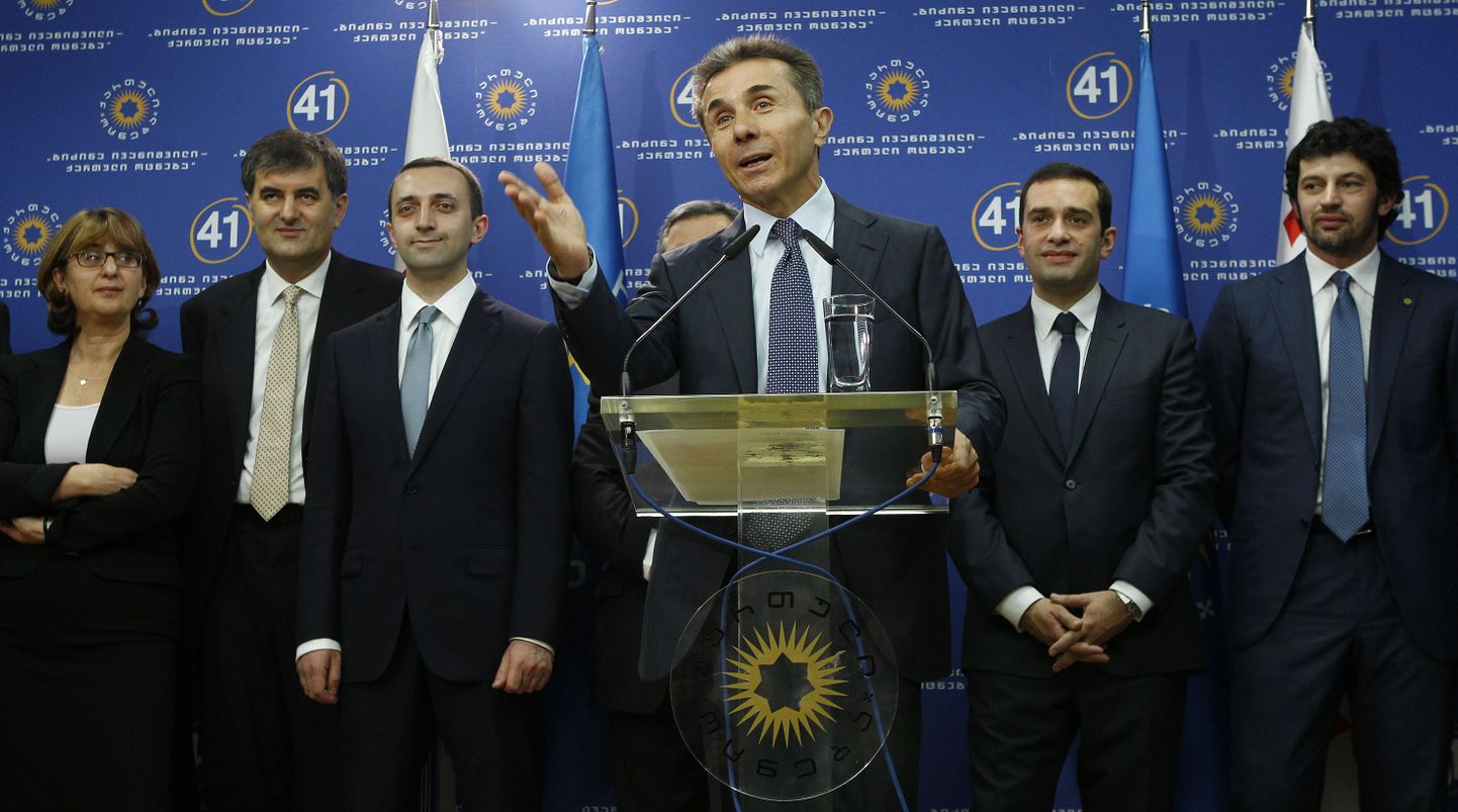 Bidzina Ivanišvili tutvustab ministrikandidaate