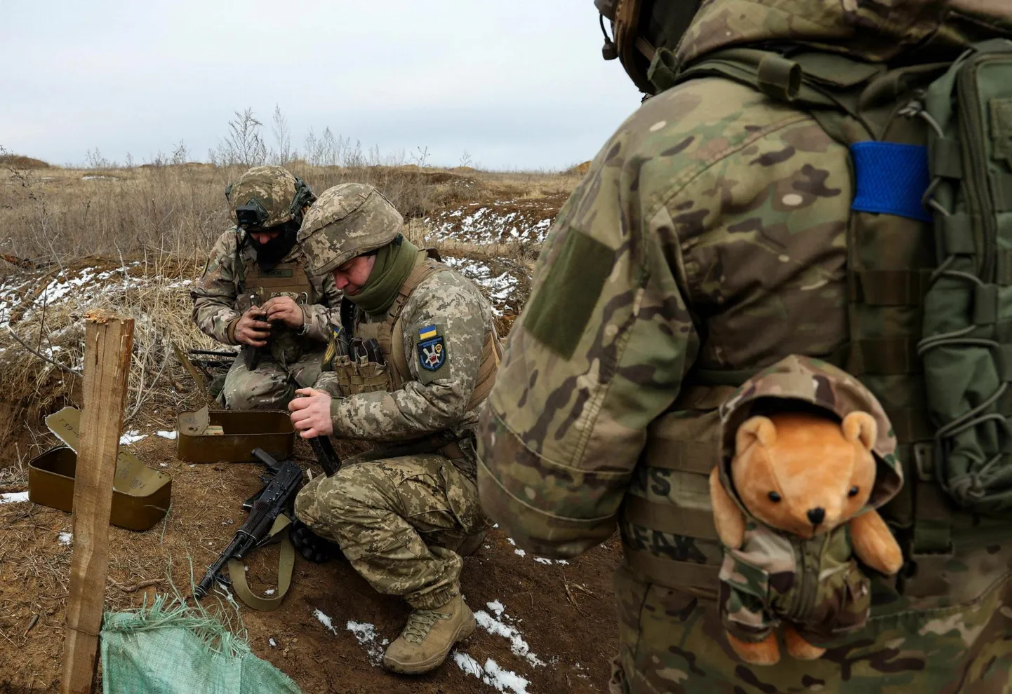 Ukraina sõdurid õppusel rinde lähistel Donetski oblastis.