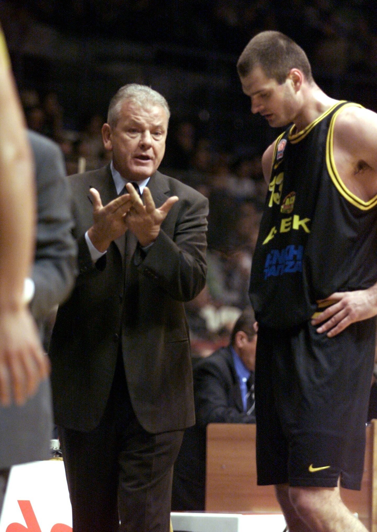 Martin Müürsepp (paremal) koos legendaarse treeneri Dušan Ivkoviciga.