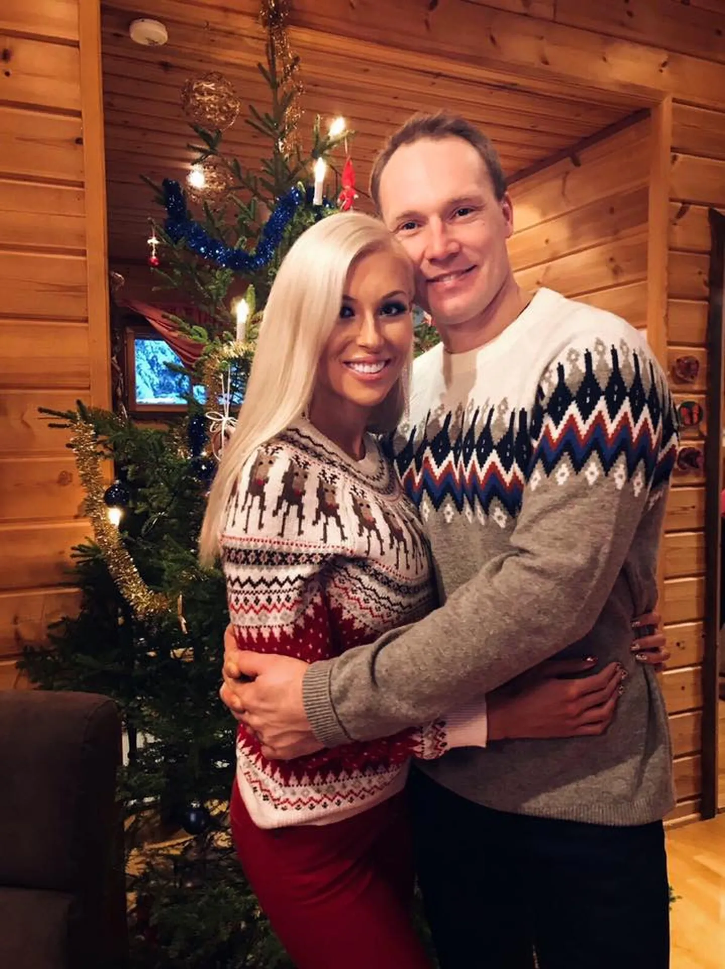 Jari-Matti Latvala ja tema armastatu Maisa Torppa 2018. aasta jõulude ajal.