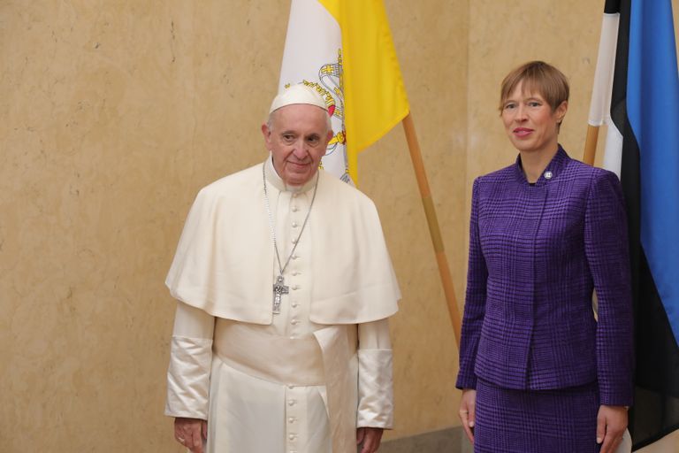 President Kersti Kaljulaid tervitas paavst Franciscust. 25/09/18.