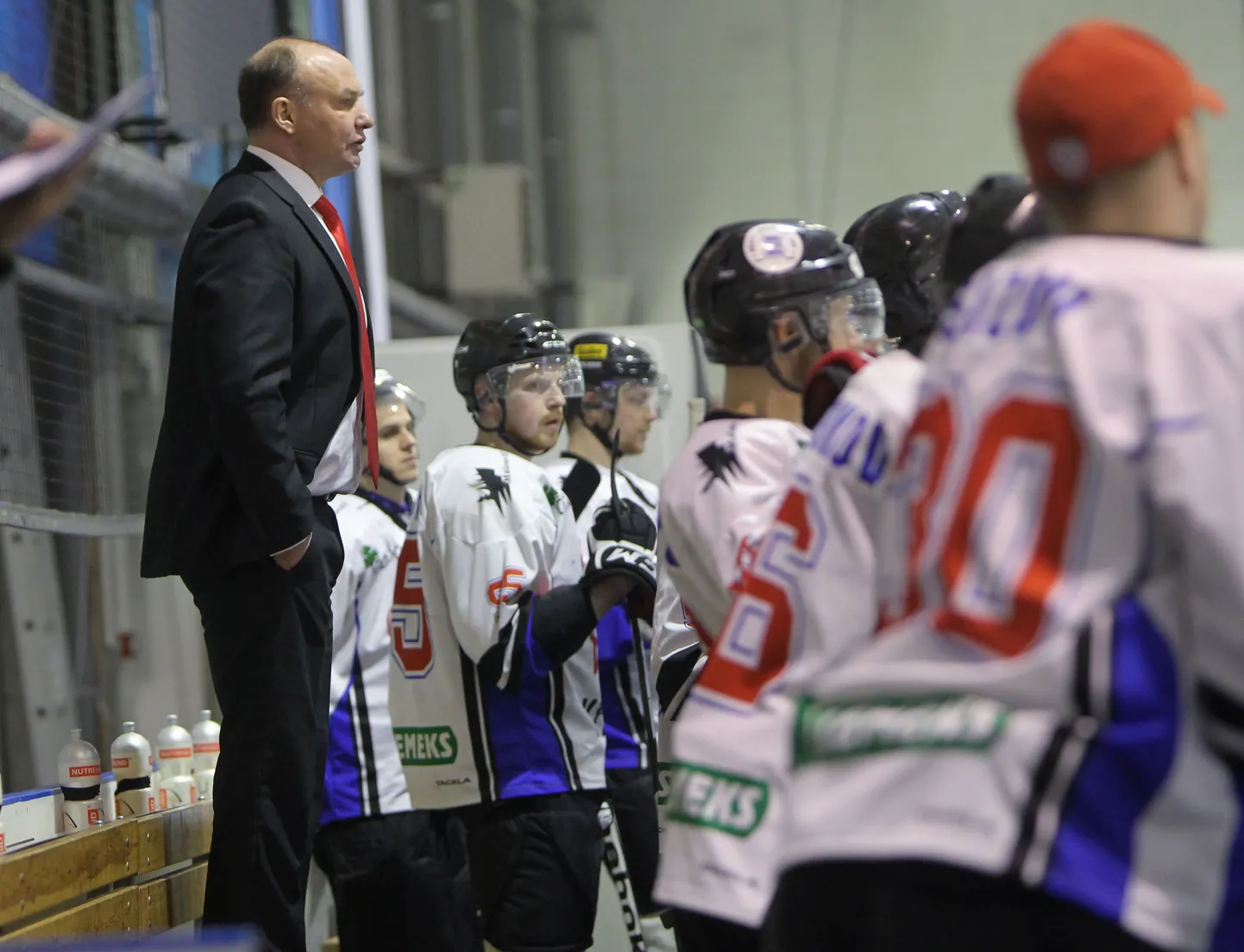 HC Viking ja peatreener Dmitri Medvedev.