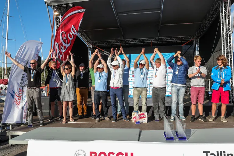 CDL<8 klassi esikolmik ja Eesti Meistrivõistluste parimad - A. Le Coq 59. Muhu Väina regatt 2016 - foto Erlend Štaub/Postimees