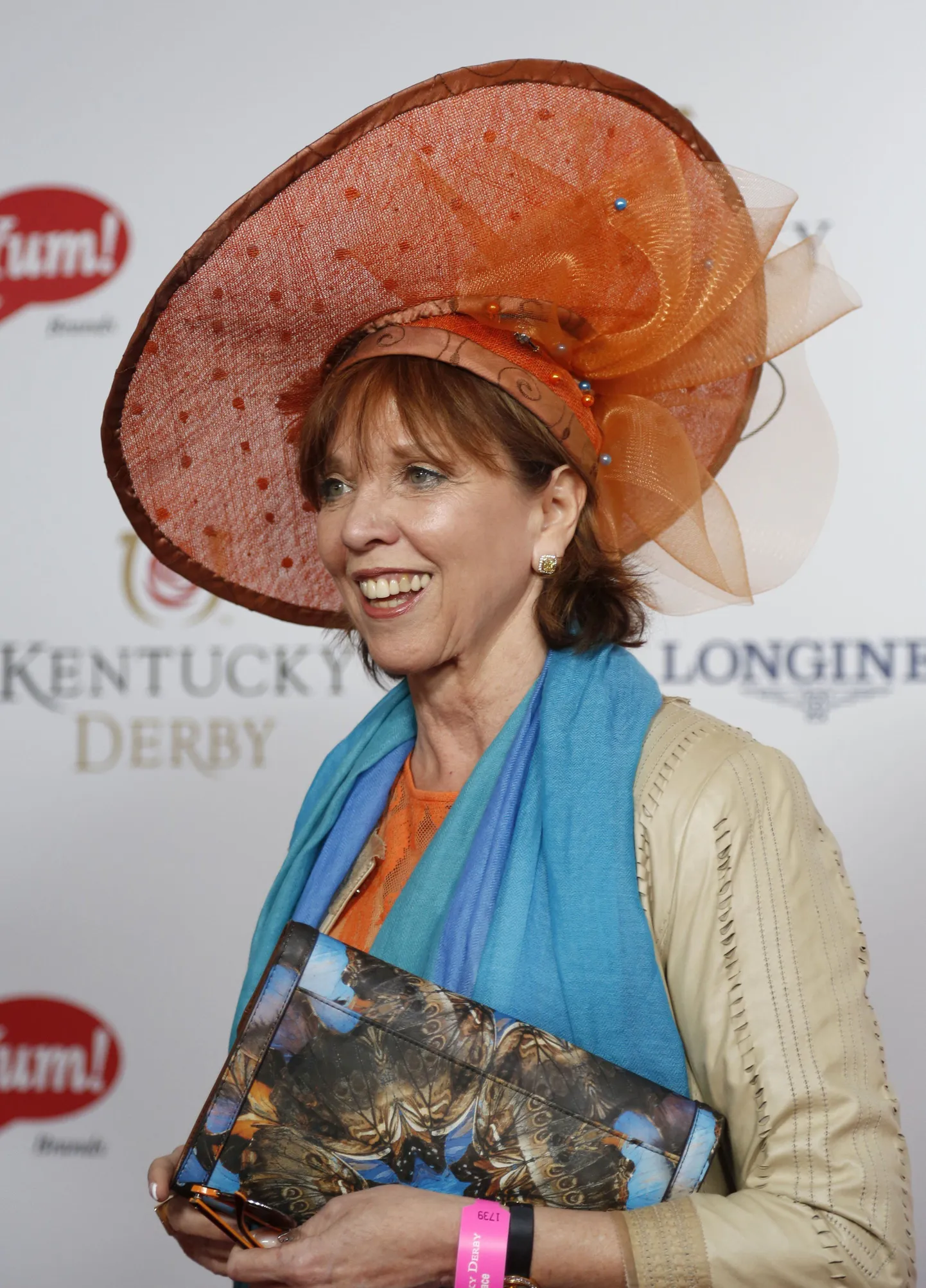 Kirjanik Nora Roberts Kentucky Derbyl.