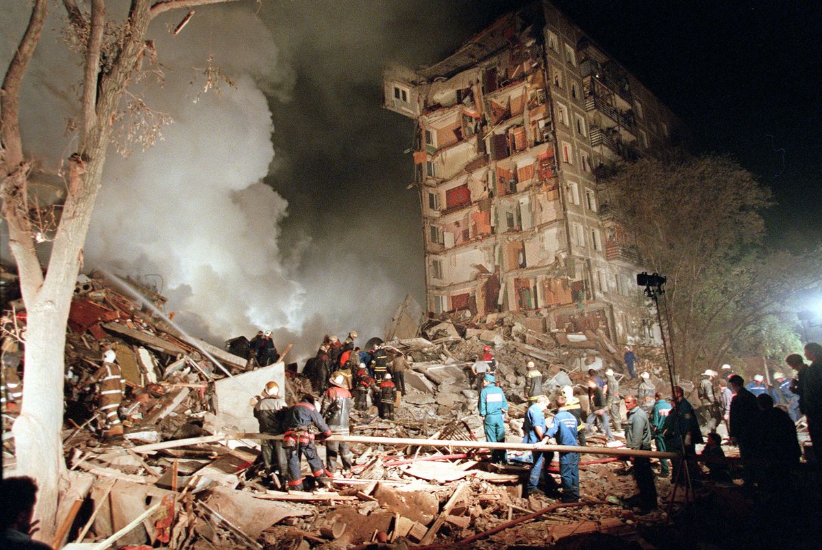 Взрыв дома на улице Гурьянова в Москве. 9 сентября 1999.