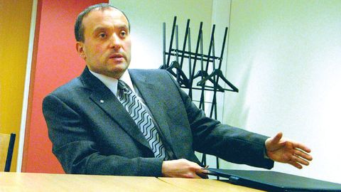 Endise kaitsepolitseiniku toimikuromaan varjatud võimuvõrgustikust