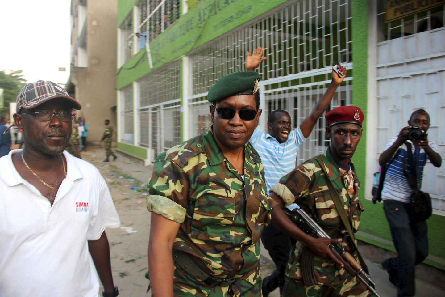 Burundi mõjuvõimas endine luureülem kindral Godefroid Niyombare eile pealinnas Bujumburas.