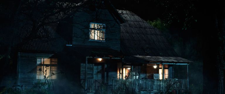 Filmi «When Demons Die» sobilik maamaja leiti Eestist.