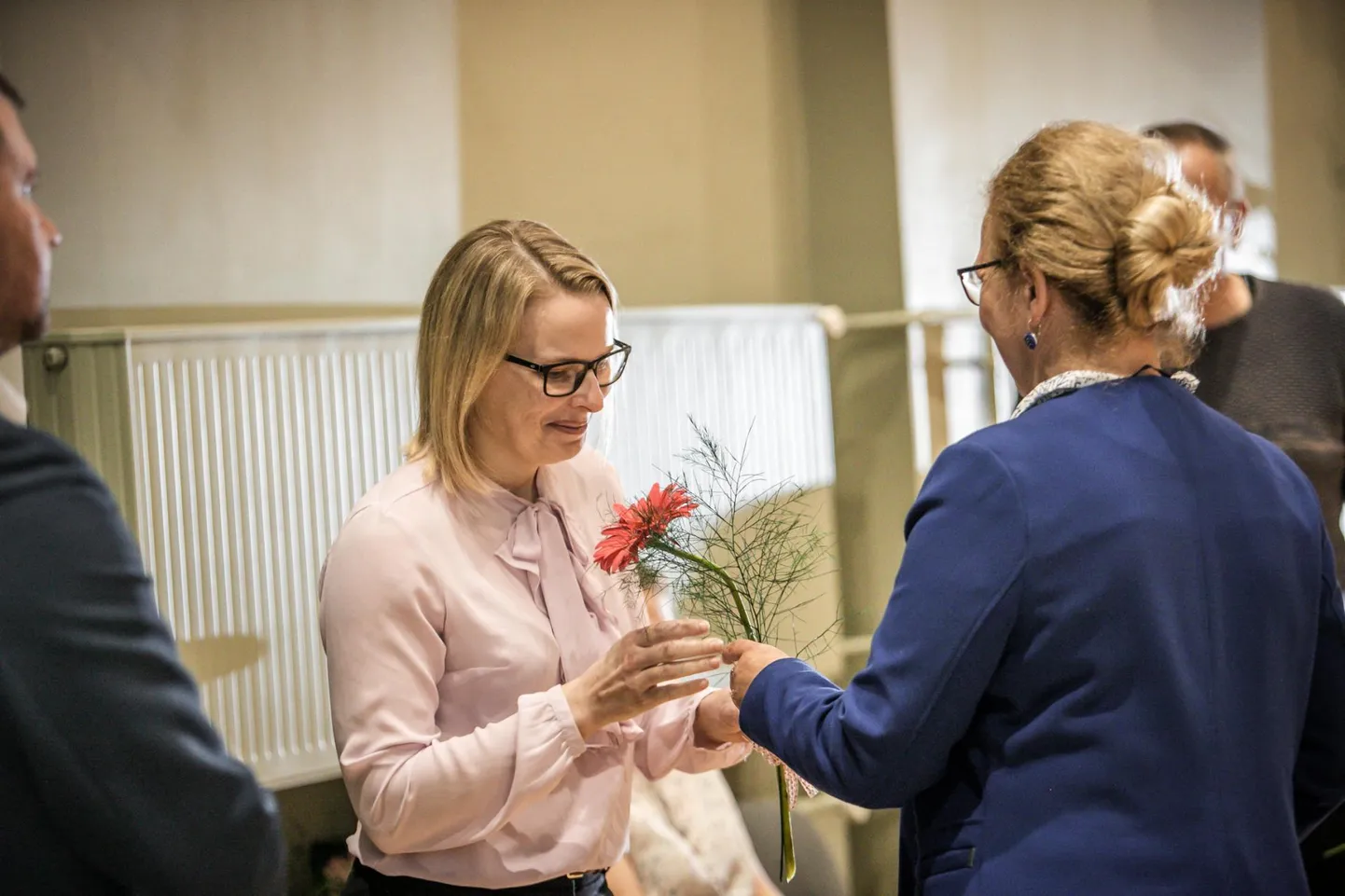 Kui kokkulepped peavad, saab järgmisel nädalal Saarde vallavanemaks Külli Karu.
