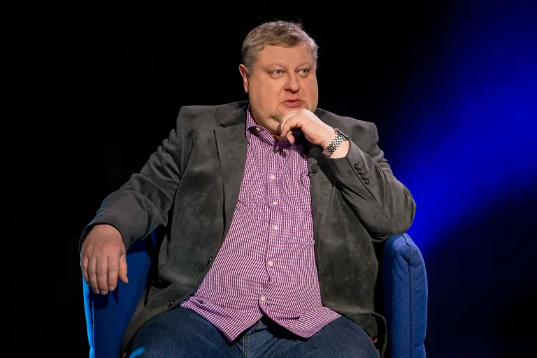 Павел Иванов.