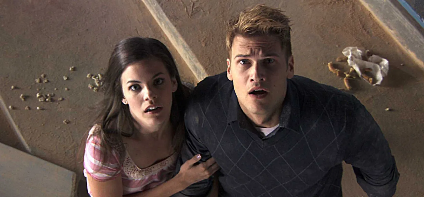 Haley Webb ja Nick Zano filmis «Lõpp-punkt 4»