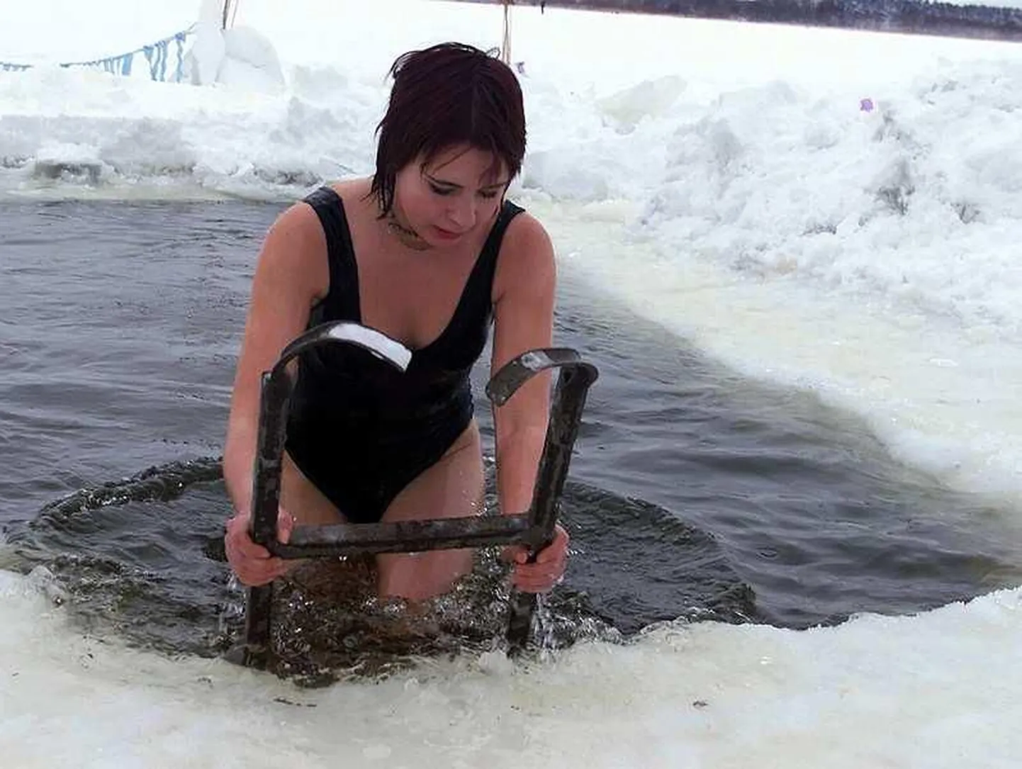 Talisuplejad Harku sõudebaasis. Pildil on 15aastane Tatjana Gritshmanova.