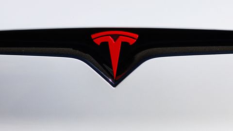 Tesla kavatseb hakata tootma 25 000-eurost elektriautot