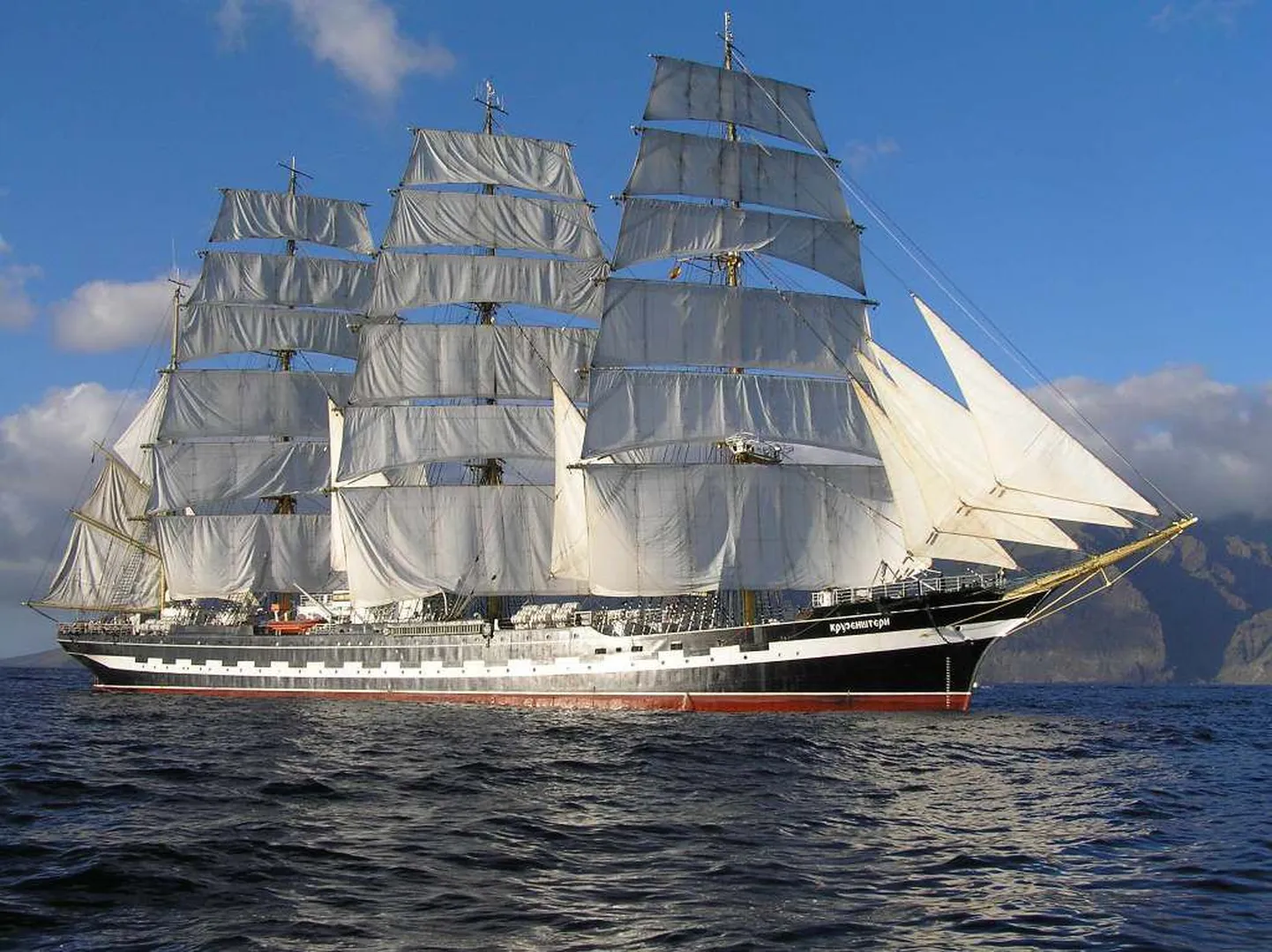 Барк "Крузенштерн"