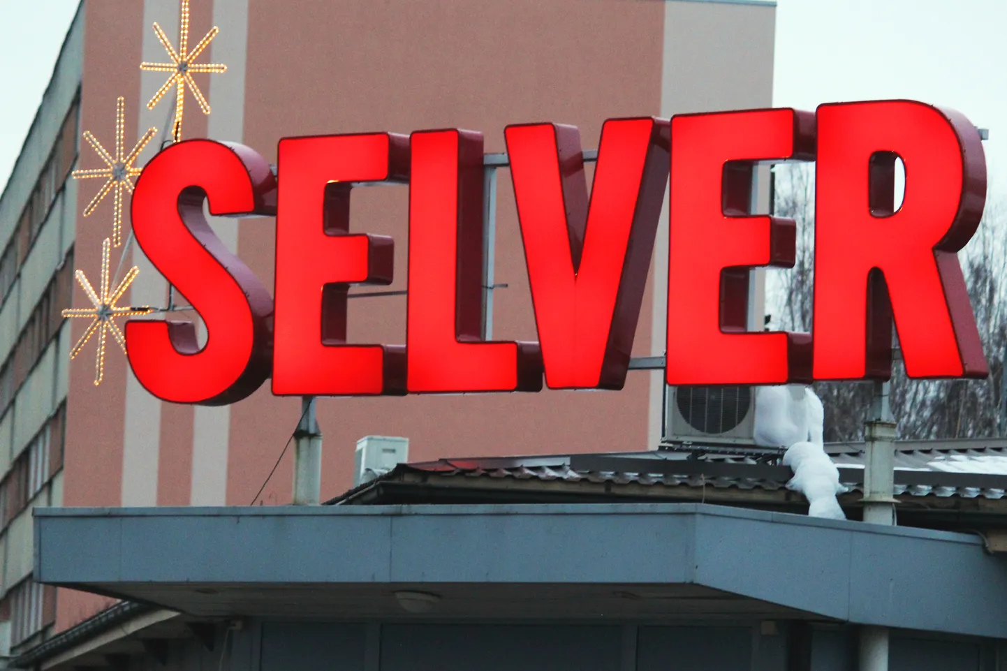 Selveri logo.