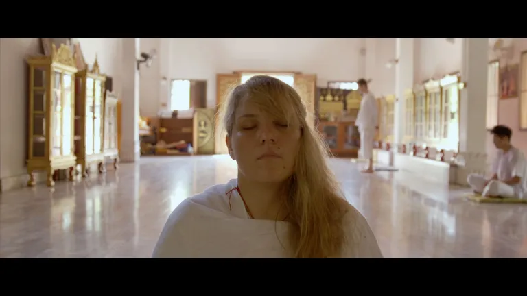 Anna Hintsi dokumentaalfilm "Emaga kloostris"