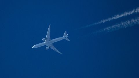 ÜLELENNUMAA ⟩ «Hiina rong» kõmistab üle taevasilla