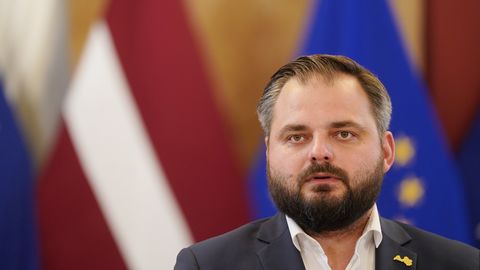 Jurēvics norāda: Šobrīd nav pamata runāt par jaunas valdības izveidi