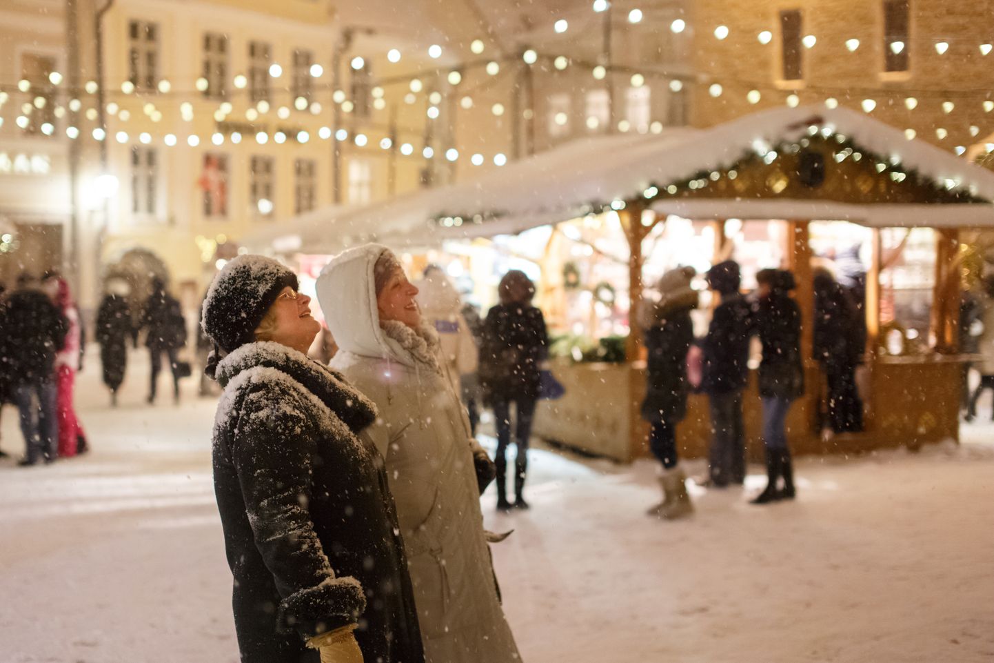 Рождественская ярмарка в Таллинне. Снимок иллюстративный.