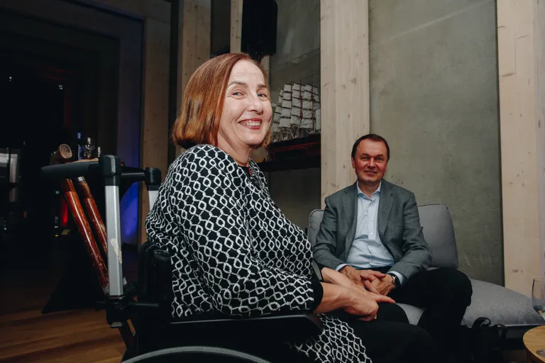 Eriline Purjetaja ja Hansa303 klassi võitja Monika Kisand