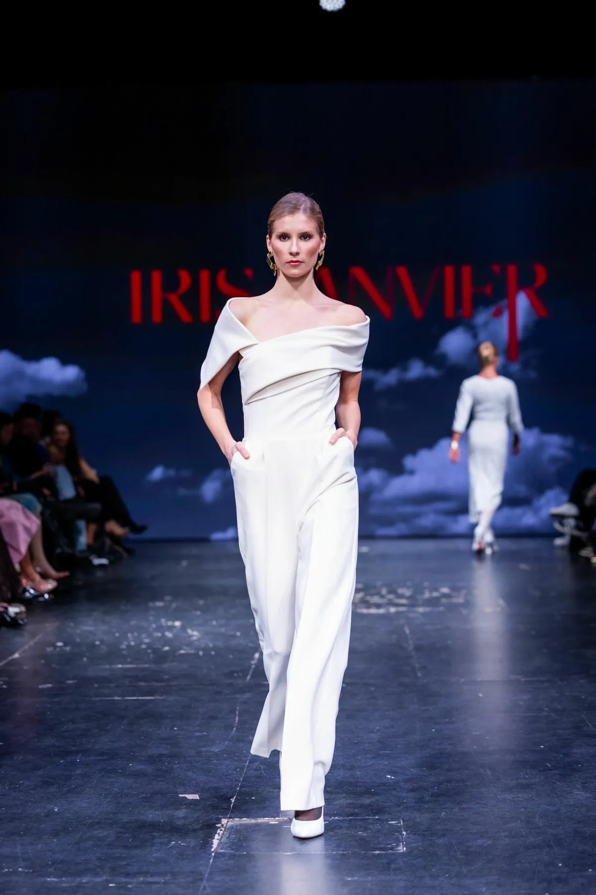 Iris Janvier, modellina laval Triinu Malv. FOTO: Erlend Štaub/tfw