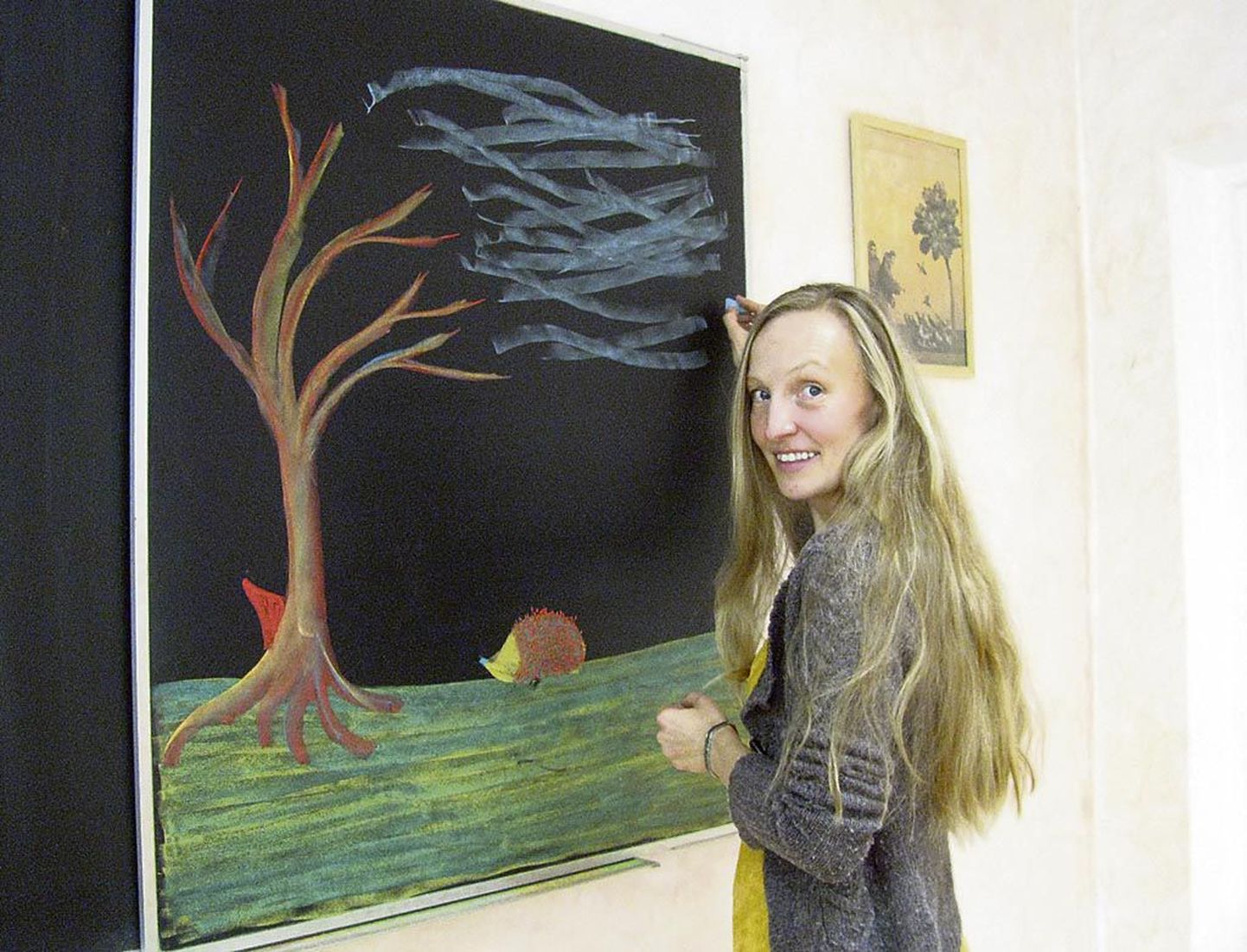 Simone Jaschok õpetas Pärnu Waldorfkooli kolleegidele kriidimaali.