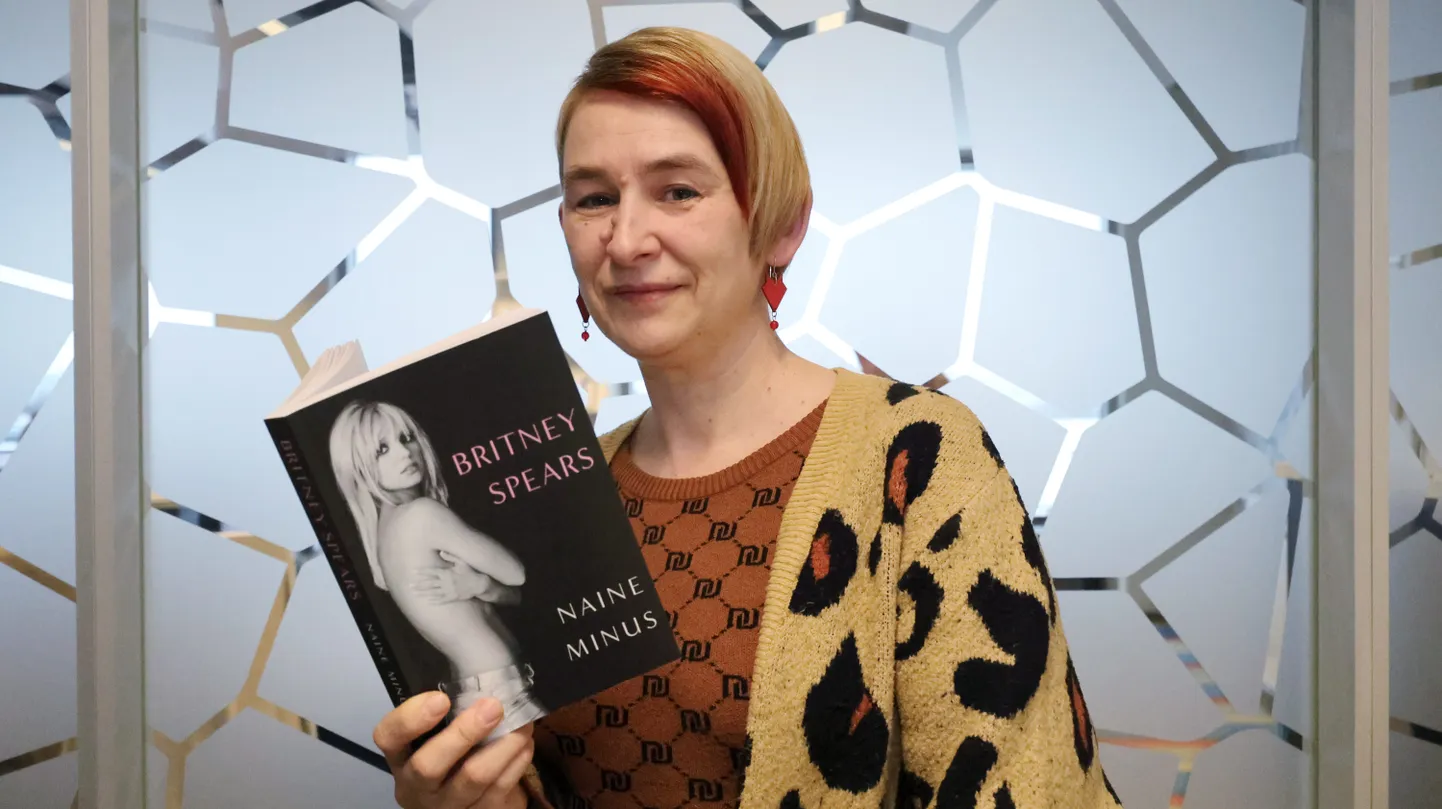 Marge Pärnits pidi Britney Spearsi elulooraamatu tõlkimise ajal vahel käest panema, sest kohati oli see liiga raske lugemine.