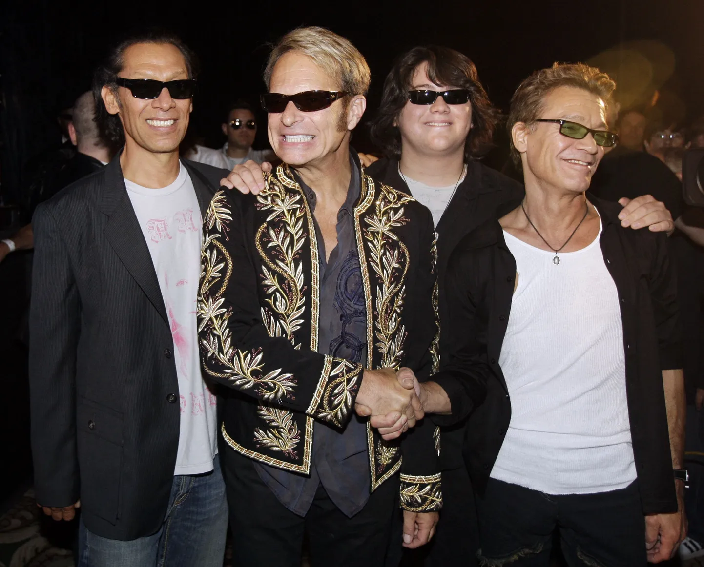 Ansambel Van Halen: Alex Van Halen, David Lee Roth, Wolfgang Van Halen ja Eddie Van Halen.
