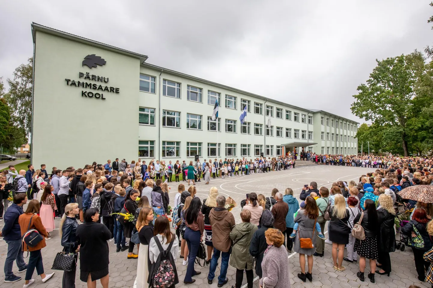 Pärnu Tammsaare koolis õpetatakse nii eesti kui vene keeles, kuid mõne aastaga kujuneb sellest täielikult eestikeelne kool.