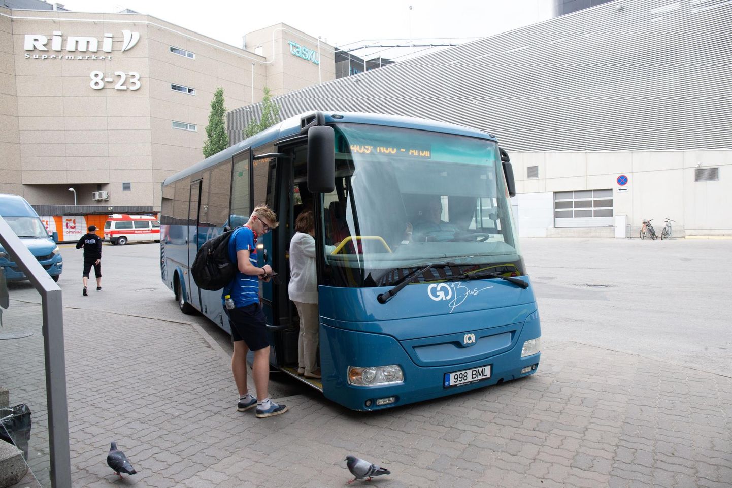 Tartu maakonnas teenindab kohalikke bussiliine aktsiaselts Go Bus.