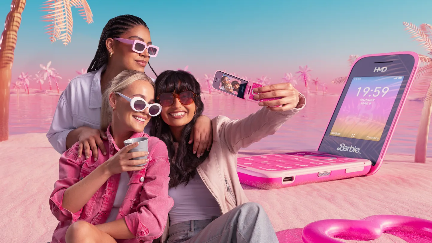 HMD esitles uut Barbie Phone'i. Telefoni lihtsus ja ikooniline Barbie disain teevad sellest toote, mis võib meeldida nii noorematele Barbie fännidele kui ka neile, kes soovivad kogeda 90ndate nostalgiat.