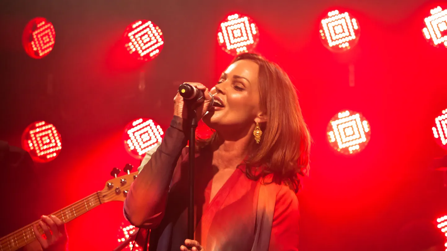Belinda Carlisle