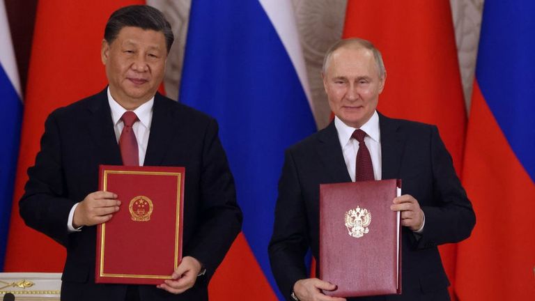 Визит Си Цзиньпина в Москву прошел под фанфары, однако Пекин по-прежнему не помогает России материально
