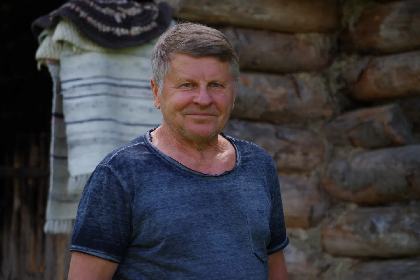 Saunamees Jaak Pächter on vanematekodust teinud seitsme saunaga Saunamaa.