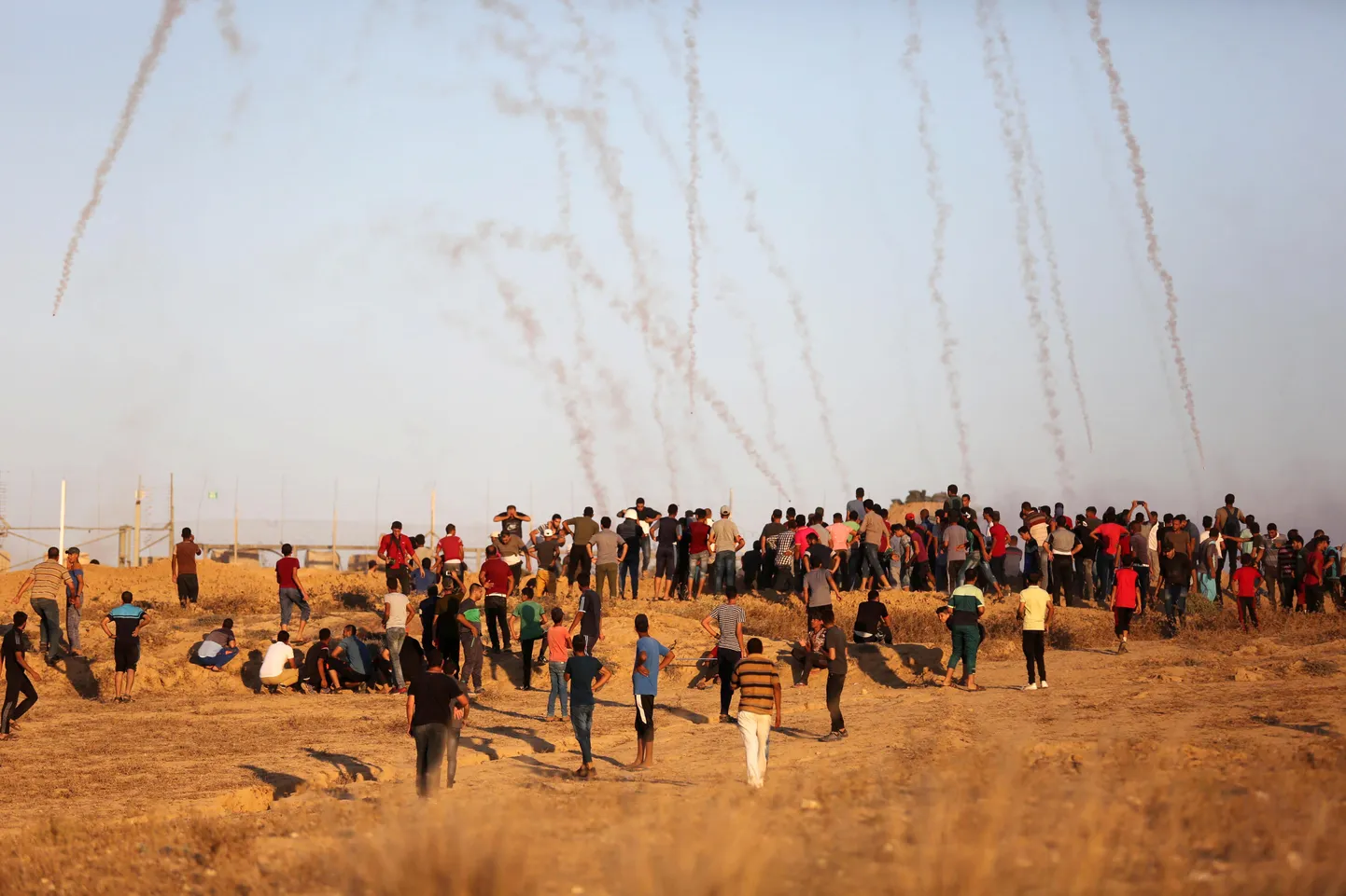 Palestiinlaste järjekordne meeleavaldus Iisraeli ja Gaza piiril.