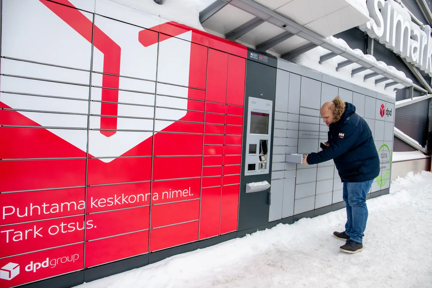 Eesti E-kaubanduse Liidu statistika näitab, et eestlased tellisid 2024. aastal pakiautomaatidesse 17 miljonit pakki, mida on 14 protsenti rohkem kui 2023. aastal.