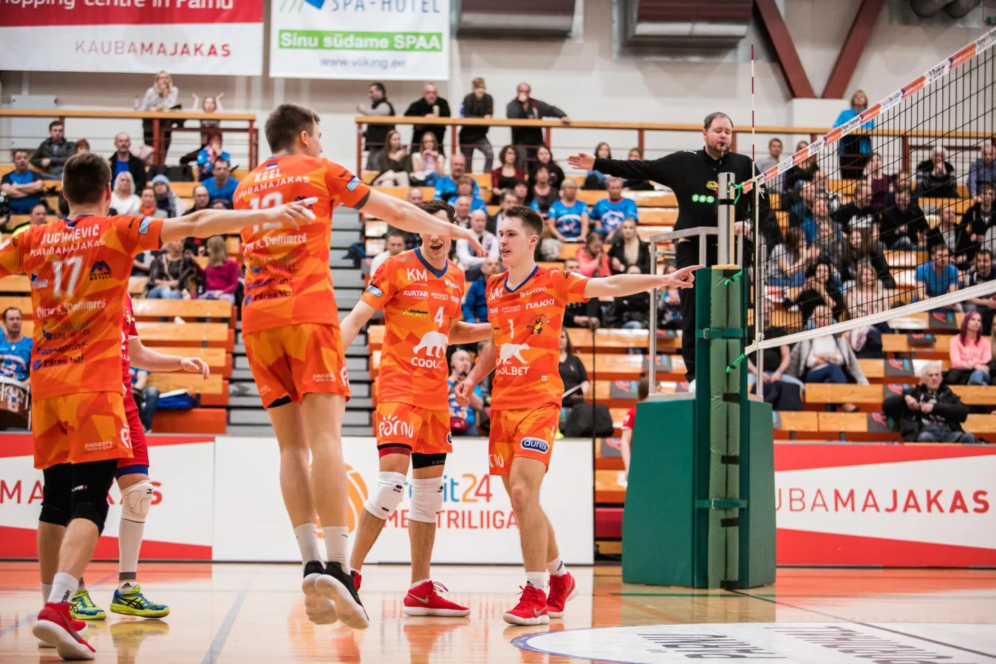 Valitsev Eesti meister Pärnu võrkpalliklubi sai eurosarjas loosiga vastaseks Rootsi tšempioni.