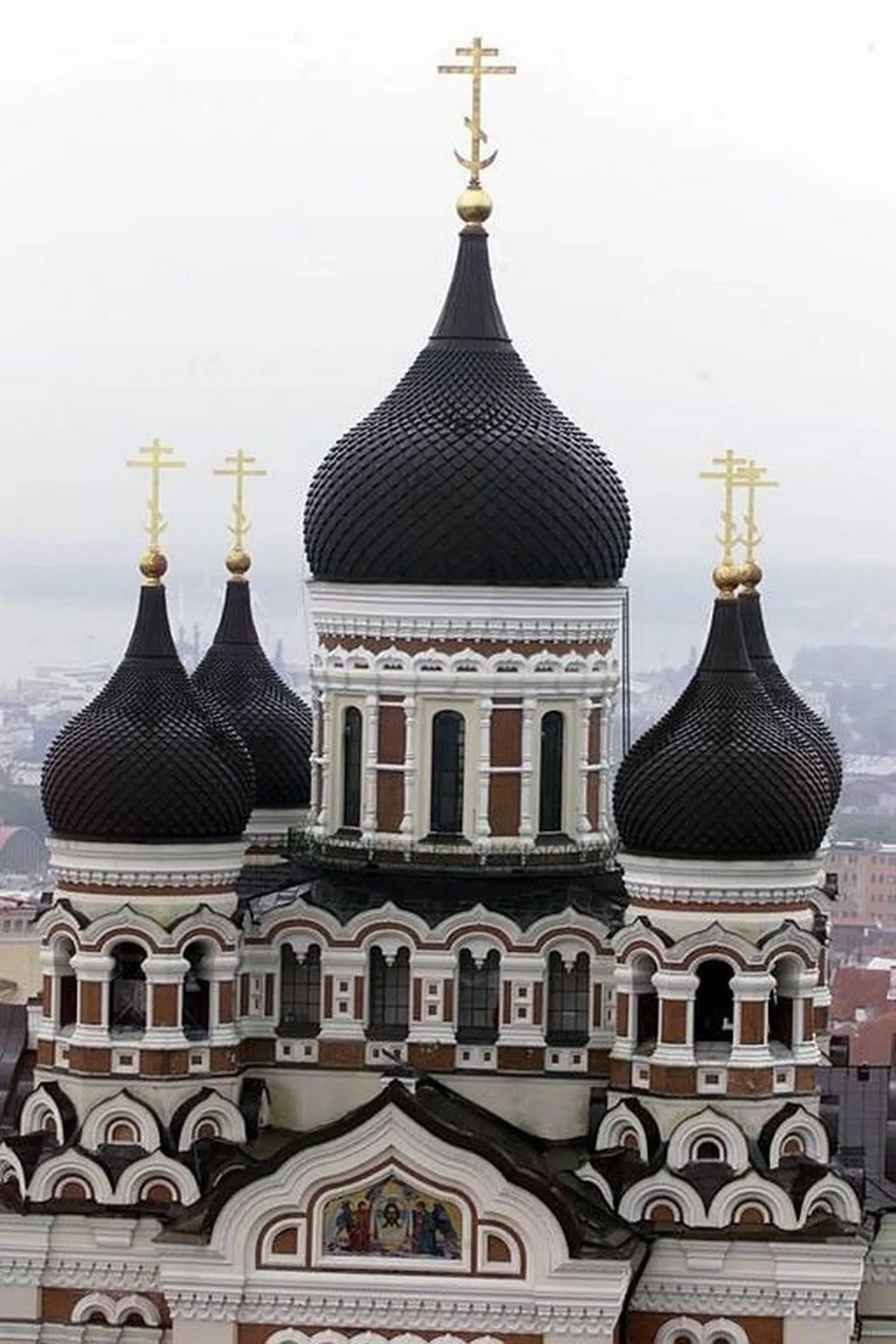 Кафедральный собор св. Александра Невского в Таллинне.