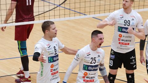 Vähist võitu saanud nurgaründaja naasis Tartu ridadesse