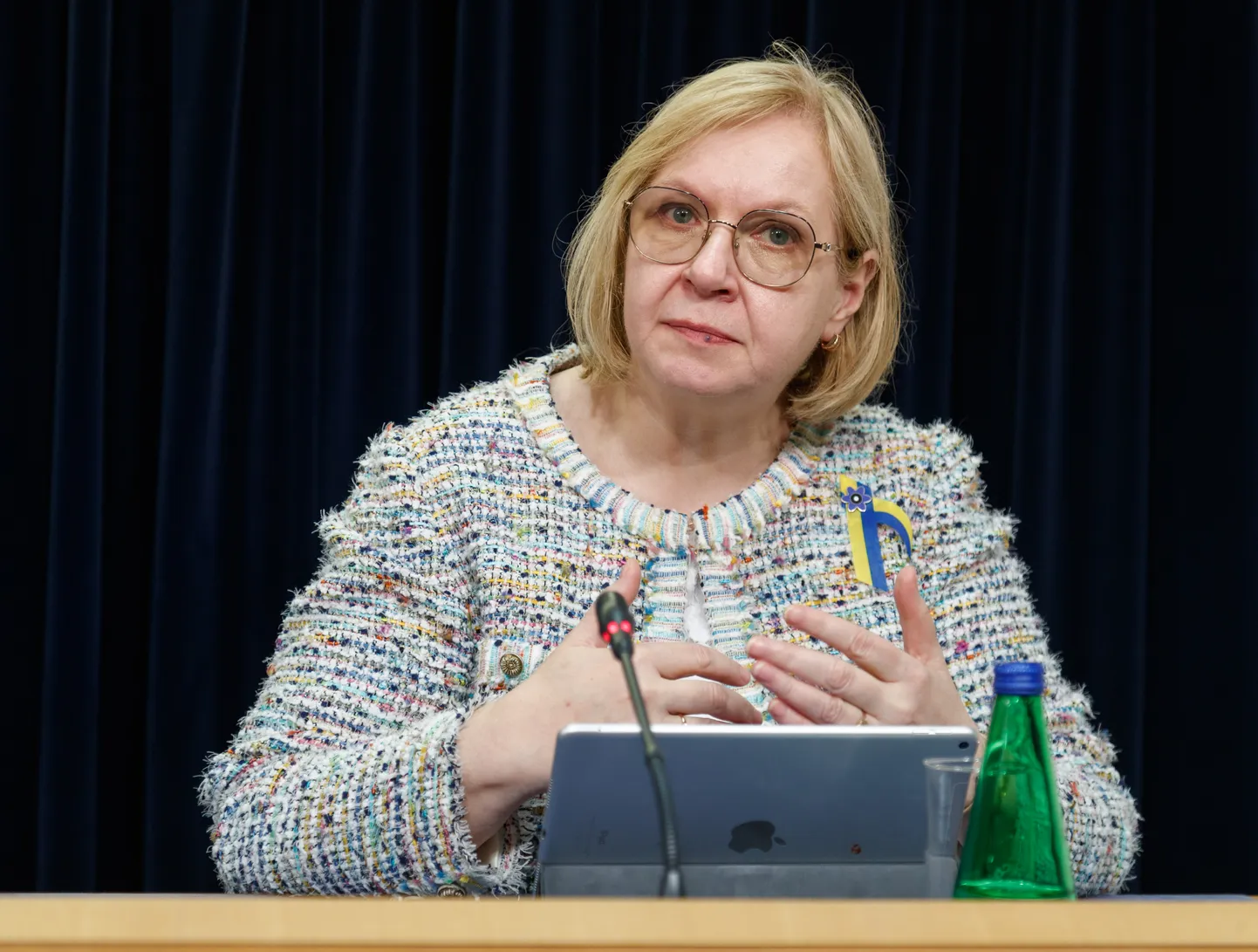Maris Lauri.
