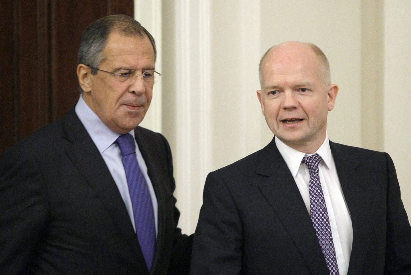 Venemaa Föderatsiooni välisminister Sergei Lavrov (vasakul) ja Suurbritannia välisminister William Hague Moskvas.