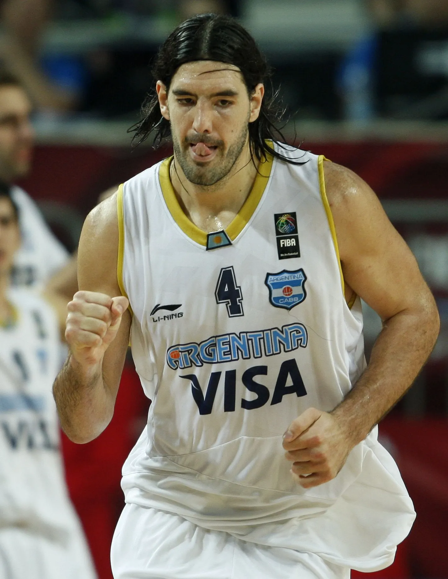 Luis Scola