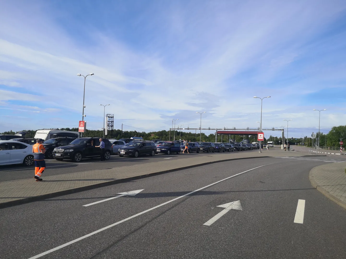 Parvlaevajärjekord tekkis Rohuküla sadamasse juba 20. juunil