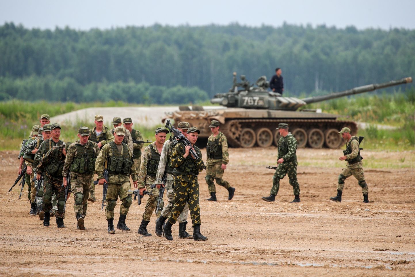 Venemaa Tamani diviisi sõdurid Alabino harjutusväljal.