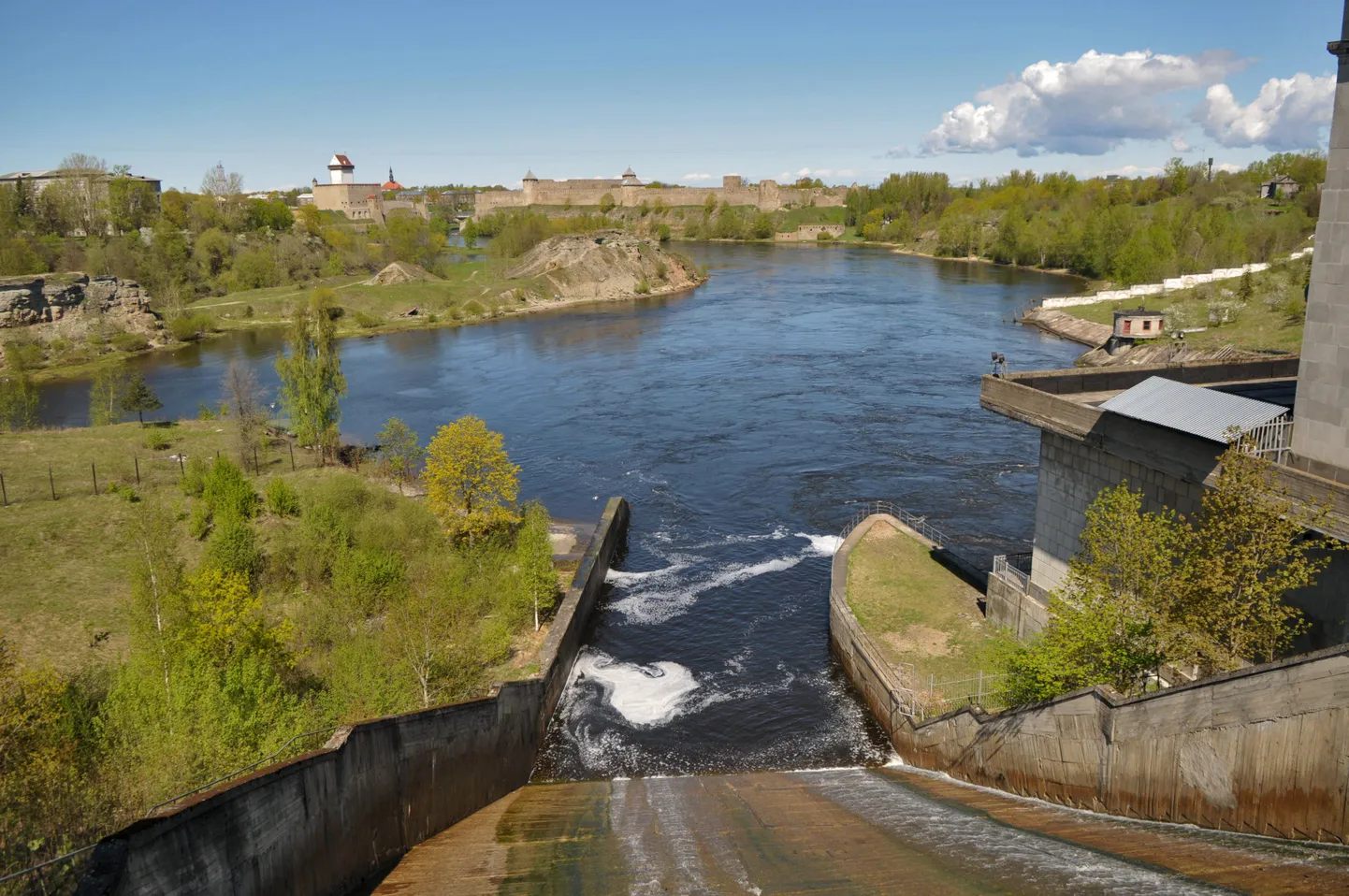 Река Нарва.