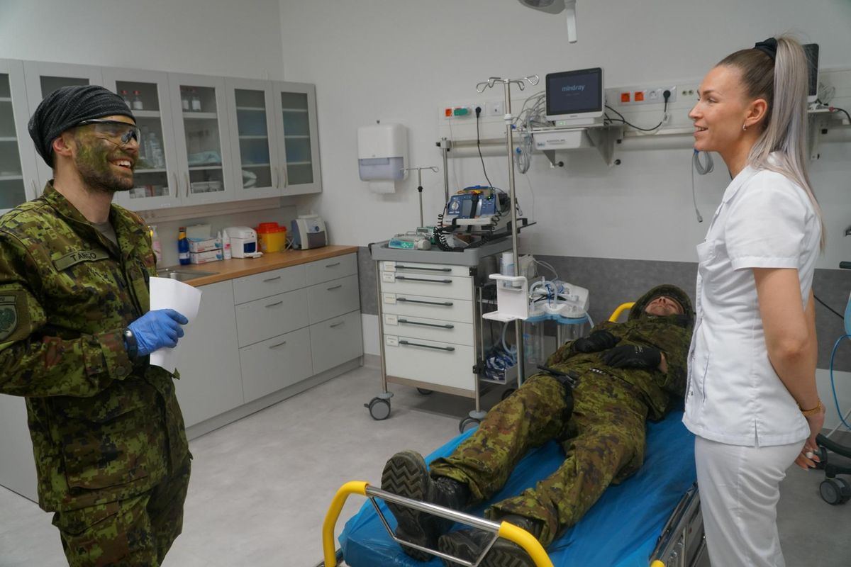 Teisipäeval prooviti õppusel kannatanute vedu helikopteritega, aga neljapäevases harjutuses oli oma osa täita ka Järvamaa haigla uue kuju saanud erakorralise meditsiini osakonnal.